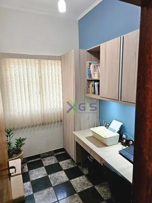 Casa com 3 quartos à venda, 390m2 em Jardim Urupês, Sao Jose Do Rio Preto - SP - imagem 7 Foto 7 de Casa com 3 quartos à venda, 390m2 em Jardim Urupês, Sao Jose Do Rio Preto - SP