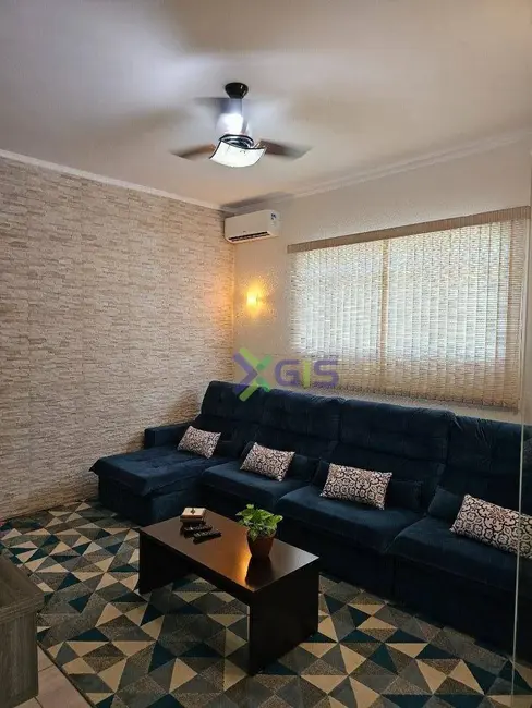 Casa com 3 quartos à venda, 390m2 em Jardim Urupês, Sao Jose Do Rio Preto - SP - imagem 4 Foto 4 de Casa com 3 quartos à venda, 390m2 em Jardim Urupês, Sao Jose Do Rio Preto - SP