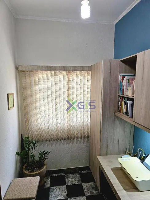 Casa com 3 quartos à venda, 390m2 em Jardim Urupês, Sao Jose Do Rio Preto - SP - imagem 6 Foto 6 de Casa com 3 quartos à venda, 390m2 em Jardim Urupês, Sao Jose Do Rio Preto - SP