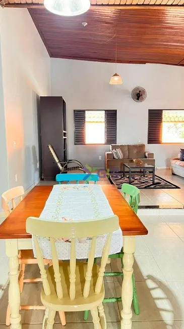 Chácara com 4 quartos para alugar, 2000m2 em Estância São Judas Tadeu (Zona Rural), Sao Jose Do Rio Preto - SP - imagem 4 Foto 4 de Chácara com 4 quartos para alugar, 2000m2 em Estância São Judas Tadeu (Zona Rural), Sao Jose Do Rio Preto - SP