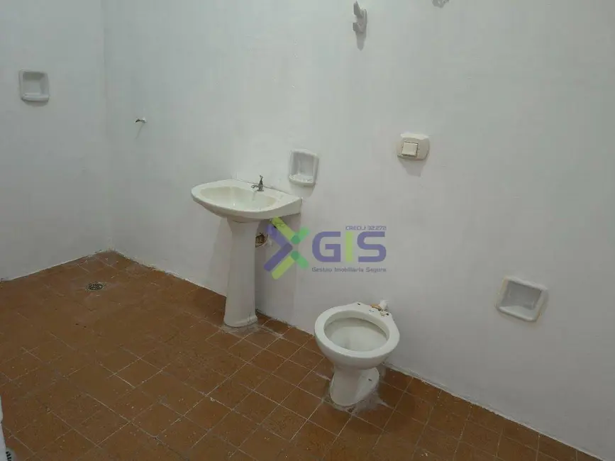 Sala Comercial para alugar, 130m2 em Vila Santo Antônio, Sao Jose Do Rio Preto - SP - imagem 9 Foto 9 de Sala Comercial para alugar, 130m2 em Vila Santo Antônio, Sao Jose Do Rio Preto - SP