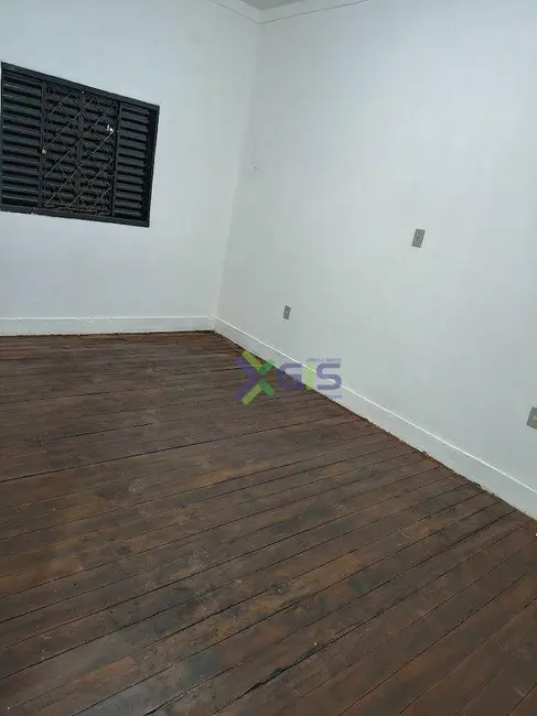 Sala Comercial para alugar, 130m2 em Vila Santo Antônio, Sao Jose Do Rio Preto - SP - imagem 5 Foto 5 de Sala Comercial para alugar, 130m2 em Vila Santo Antônio, Sao Jose Do Rio Preto - SP