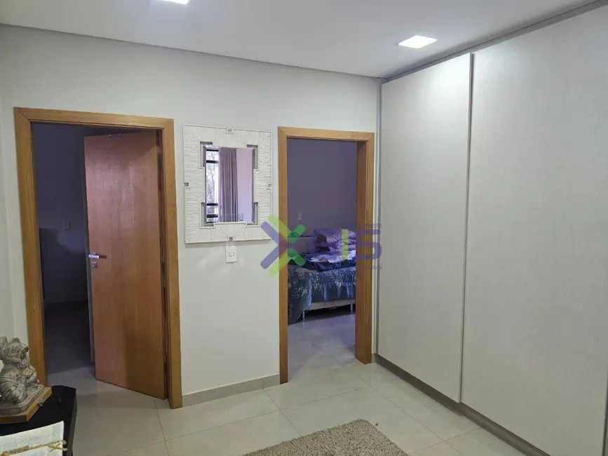 Sobrado com 4 quartos à venda, 323m2 em Residencial Quinta da Mata, Sao Jose Do Rio Preto - SP - imagem 6 Foto 6 de Sobrado com 4 quartos à venda, 323m2 em Residencial Quinta da Mata, Sao Jose Do Rio Preto - SP