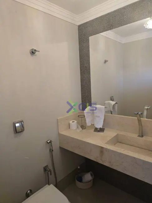 Sobrado com 4 quartos à venda, 323m2 em Residencial Quinta da Mata, Sao Jose Do Rio Preto - SP - imagem 9 Foto 9 de Sobrado com 4 quartos à venda, 323m2 em Residencial Quinta da Mata, Sao Jose Do Rio Preto - SP