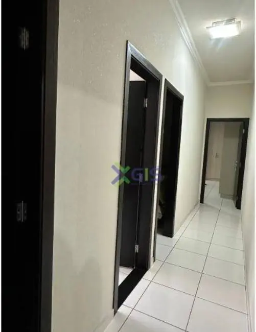 Casa com 3 quartos à venda, 260m2 em Jardim Caparroz, Sao Jose Do Rio Preto - SP - imagem 2 Foto 2 de Casa com 3 quartos à venda, 260m2 em Jardim Caparroz, Sao Jose Do Rio Preto - SP