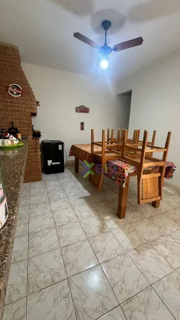 Foto 4 de Casa com 5 quartos para alugar, 300m2 em Jardim do Bosque, Sao Jose Do Rio Preto - SP