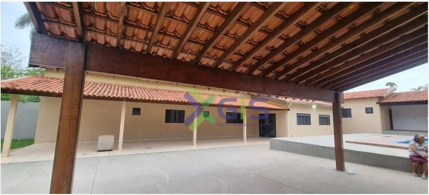 Chácara com 4 quartos para alugar, 1000m2 em Estância Bosque Verde (Zona Rural), Sao Jose Do Rio Preto - SP - imagem 5 Foto 5 de Chácara com 4 quartos para alugar, 1000m2 em Estância Bosque Verde (Zona Rural), Sao Jose Do Rio Preto - SP