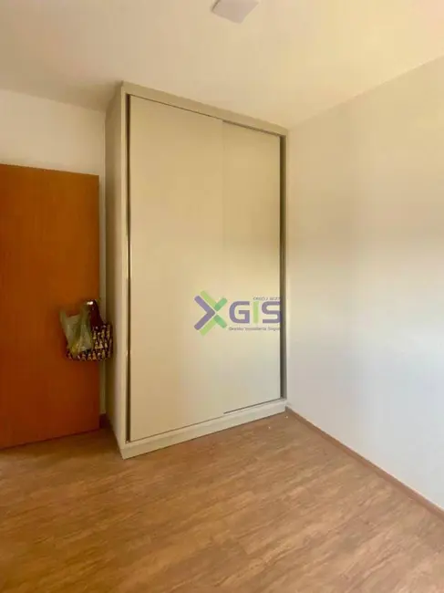 Foto 4 de Apartamento com 2 quartos para alugar, 48m2 em Jardim Yolanda, Sao Jose Do Rio Preto - SP