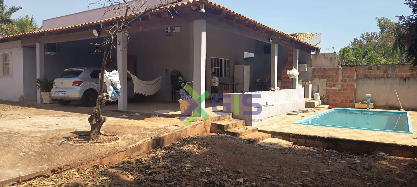 Foto 2 de Sítio / Rancho com 3 quartos à venda, 690m2 em Buritama - SP