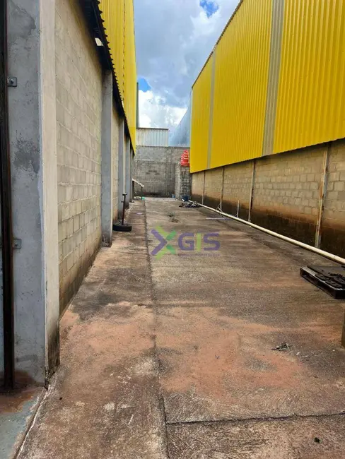 Armazém / Galpão para alugar, 1000m2 em Chácara Recreio Parque do Sabiá (Zona Rural), Sao Jose Do Rio Preto - SP - imagem 4 Foto 4 de Armazém / Galpão para alugar, 1000m2 em Chácara Recreio Parque do Sabiá (Zona Rural), Sao Jose Do Rio Preto - SP