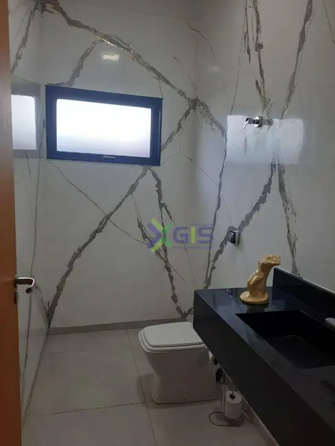 Foto 2 de Casa de Condomínio com 3 quartos à venda e para alugar, 200m2 em Sao Jose Do Rio Preto - SP