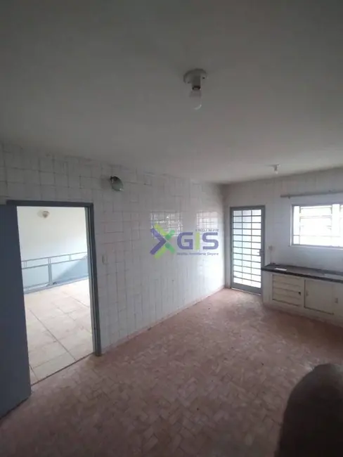 Sala Comercial à venda, 200m2 em Centro, Sao Jose Do Rio Preto - SP - imagem 4 Foto 4 de Sala Comercial à venda, 200m2 em Centro, Sao Jose Do Rio Preto - SP