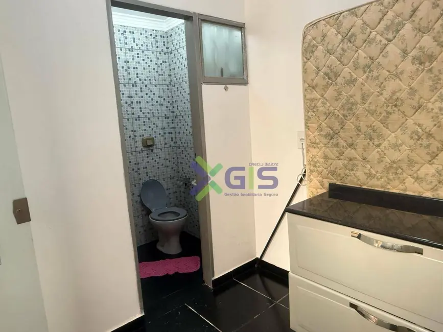 Foto 6 de Casa de Condomínio com 4 quartos à venda, 200m2 em Bady Bassitt - SP