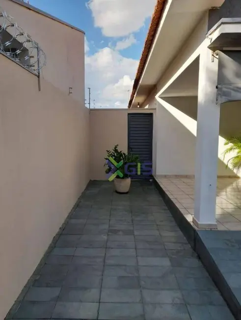 Foto 2 de Casa com 3 quartos à venda, 360m2 em Jardim Herculano, Sao Jose Do Rio Preto - SP