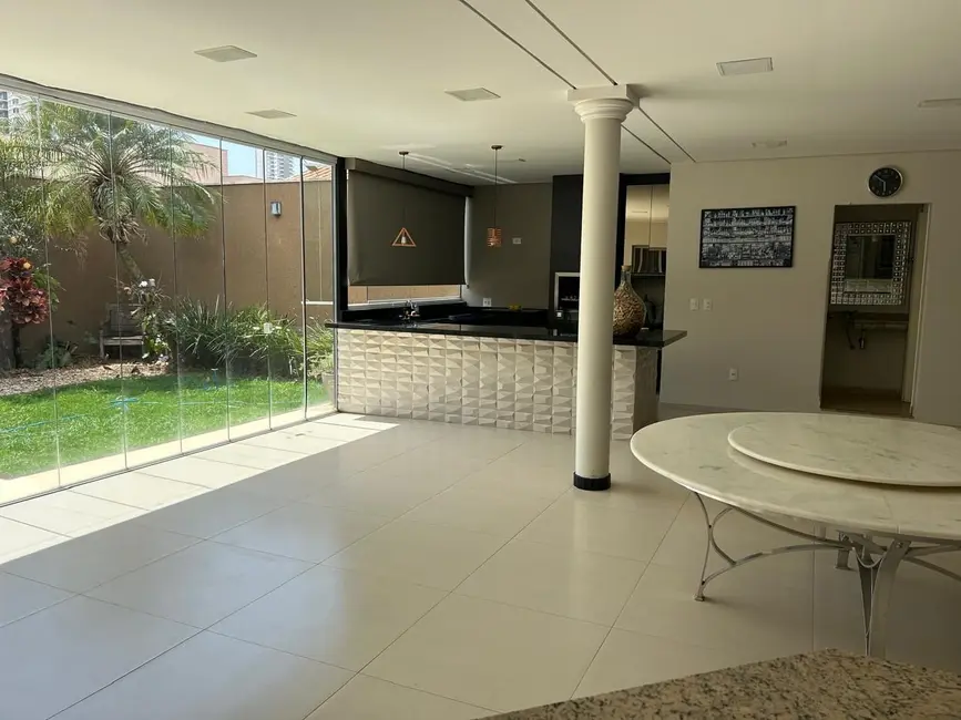 Foto 2 de Sobrado com 4 quartos à venda e para alugar, 600m2 em Jardim Redentor, Sao Jose Do Rio Preto - SP