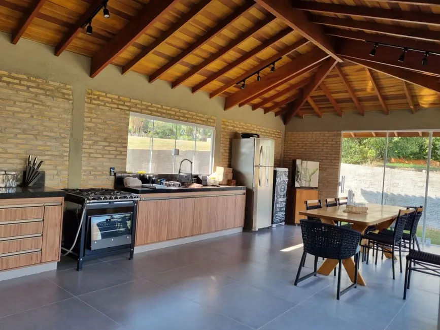 Foto 2 de Casa de Condomínio com 5 quartos à venda, 450m2 em Zacarias - SP