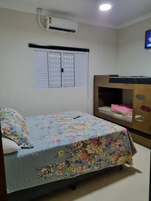 Foto 6 de Casa de Condomínio com 5 quartos à venda, 450m2 em Zacarias - SP
