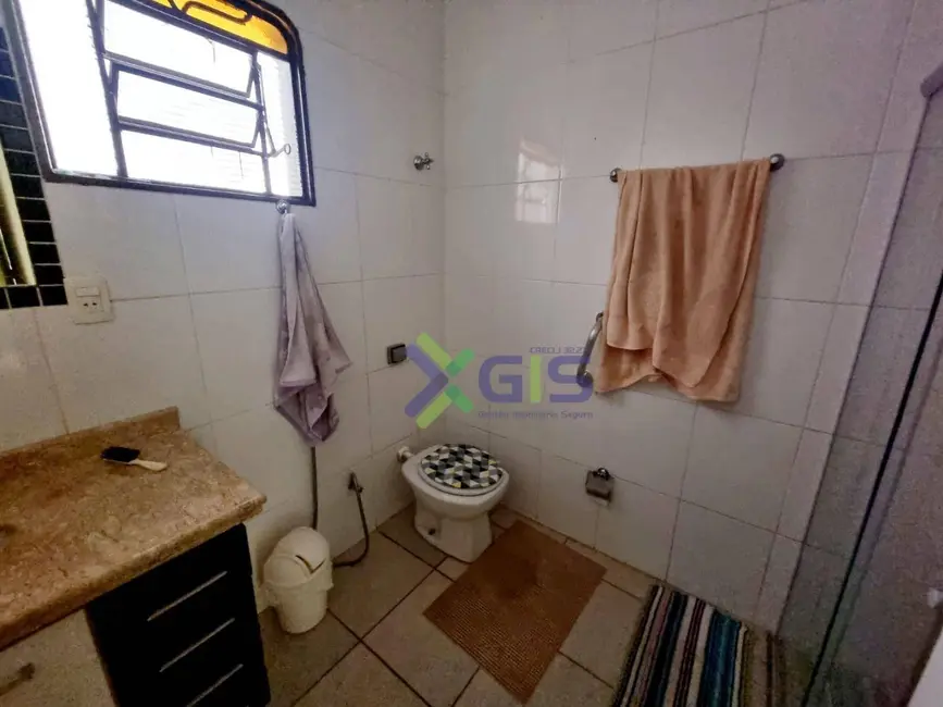 Casa de Condomínio com 3 quartos à venda, 225m2 em Jardim Nazareth, Sao Jose Do Rio Preto - SP - imagem 8 Foto 8 de Casa de Condomínio com 3 quartos à venda, 225m2 em Jardim Nazareth, Sao Jose Do Rio Preto - SP