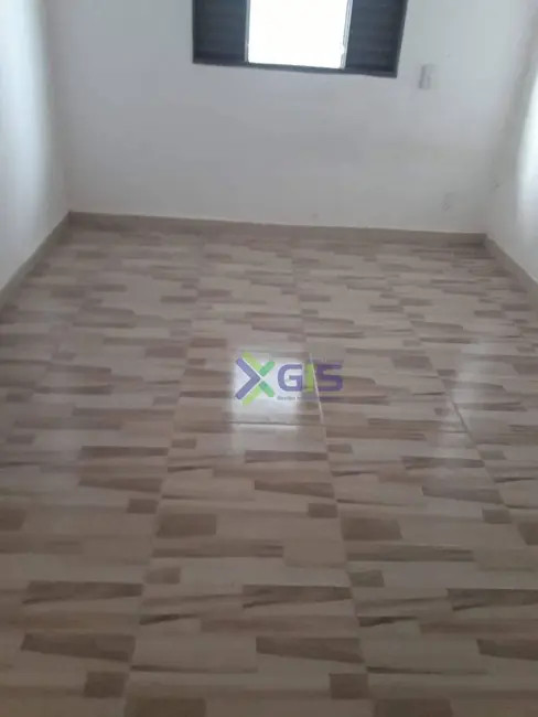 Casa com 1 quarto para alugar, 50m2 em Jardim Maria Lúcia, Sao Jose Do Rio Preto - SP - imagem 2 Foto 2 de Casa com 1 quarto para alugar, 50m2 em Jardim Maria Lúcia, Sao Jose Do Rio Preto - SP