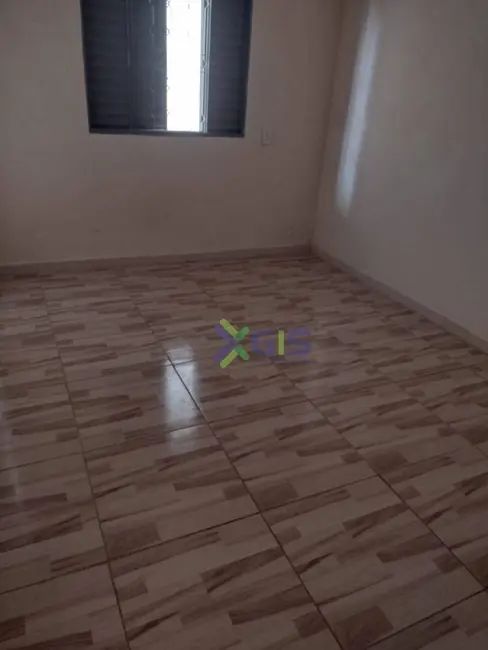 Casa com 1 quarto para alugar, 50m2 em Jardim Maria Lúcia, Sao Jose Do Rio Preto - SP - imagem 1 Foto 1 de Casa com 1 quarto para alugar, 50m2 em Jardim Maria Lúcia, Sao Jose Do Rio Preto - SP