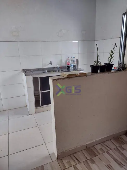 Casa com 1 quarto para alugar, 50m2 em Jardim Maria Lúcia, Sao Jose Do Rio Preto - SP - imagem 3 Foto 3 de Casa com 1 quarto para alugar, 50m2 em Jardim Maria Lúcia, Sao Jose Do Rio Preto - SP