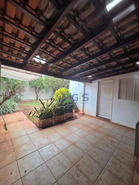 Foto 1 de Casa com 3 quartos à venda e para alugar, 200m2 em Jardim Nazareth, Sao Jose Do Rio Preto - SP