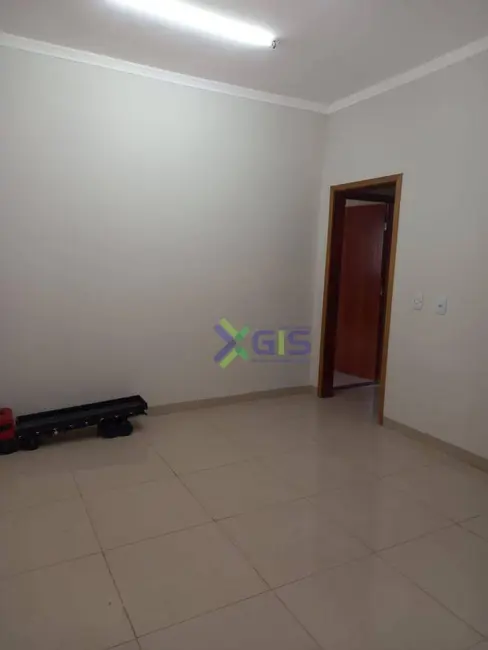 Foto 3 de Casa de Condomínio com 3 quartos à venda, 200m2 em Residencial Jardim Antonieta, Sao Jose Do Rio Preto - SP