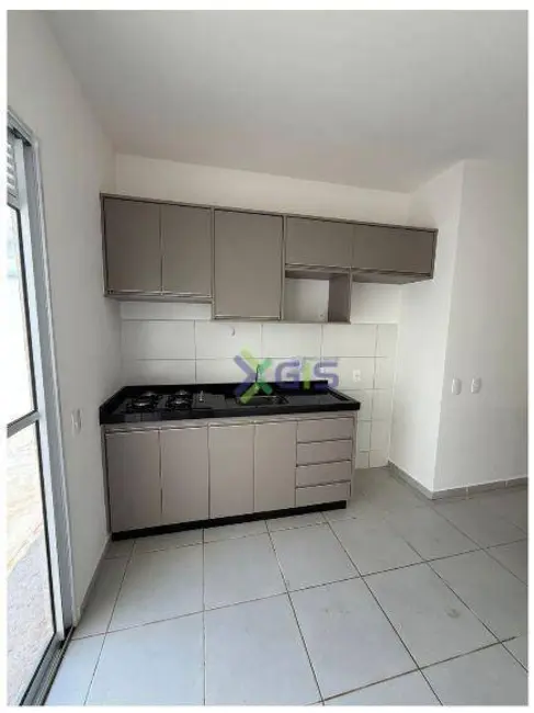 Foto 3 de Casa de Condomínio com 2 quartos para alugar, 200m2 em Centro, Bady Bassitt - SP
