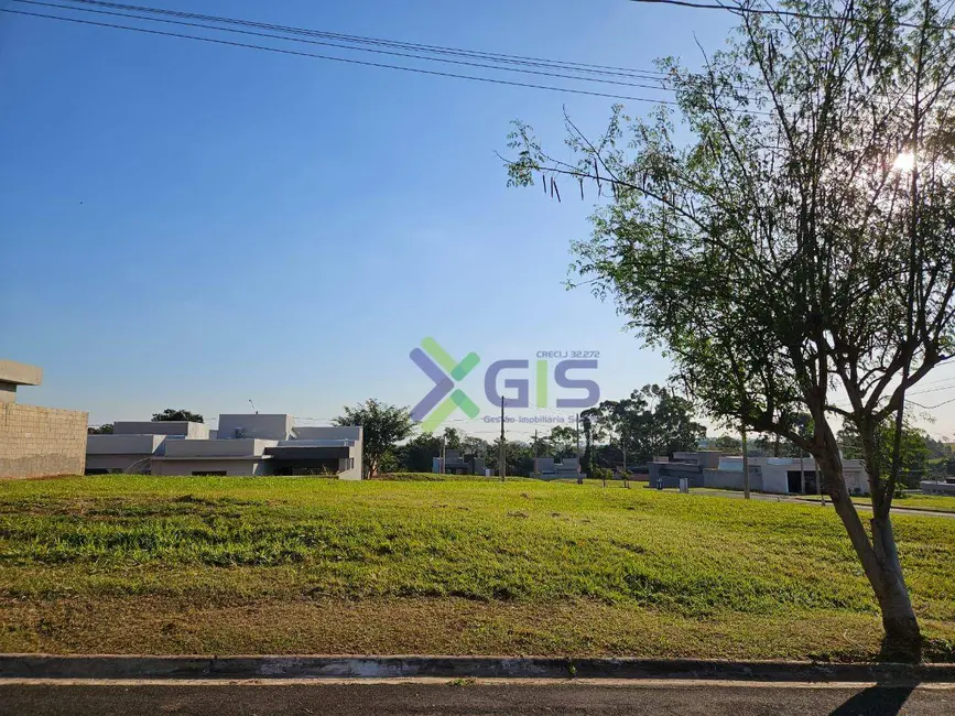 Foto 1 de Terreno / Lote à venda, 253m2 em Bady Bassitt - SP