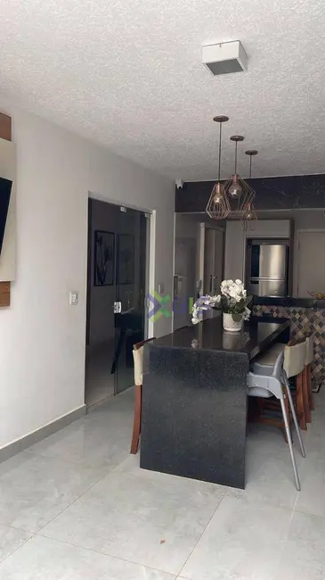 Foto 2 de Casa de Condomínio com 3 quartos à venda, 200m2 em Sao Jose Do Rio Preto - SP