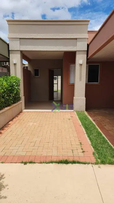 Foto 1 de Casa de Condomínio com 3 quartos para alugar, 180m2 em Bady Bassitt - SP