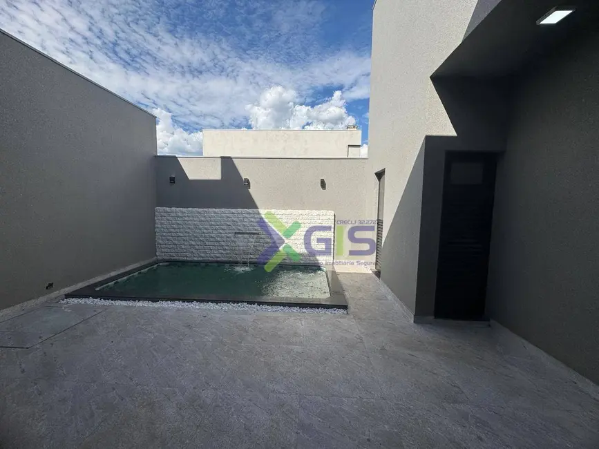 Foto 2 de Casa com 3 quartos à venda, 200m2 em Sao Jose Do Rio Preto - SP