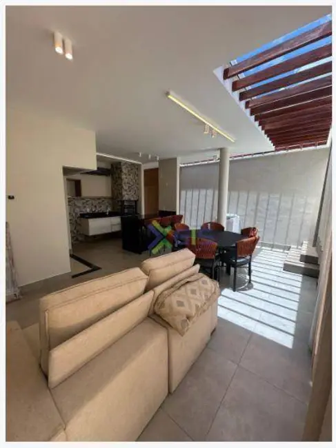 Foto 4 de Casa de Condomínio com 3 quartos para alugar, 326m2 em Mirassol - SP