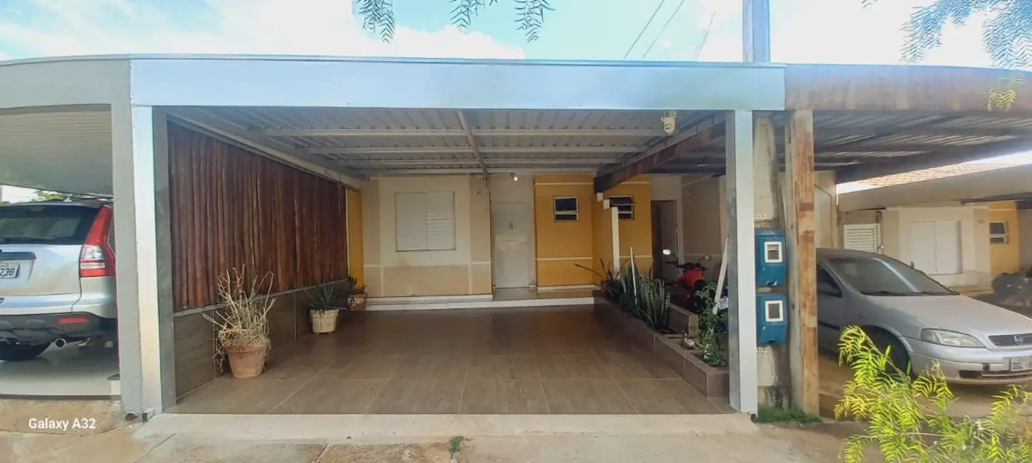 Foto 1 de Casa de Condomínio com 2 quartos à venda, 150m2 em Sao Jose Do Rio Preto - SP