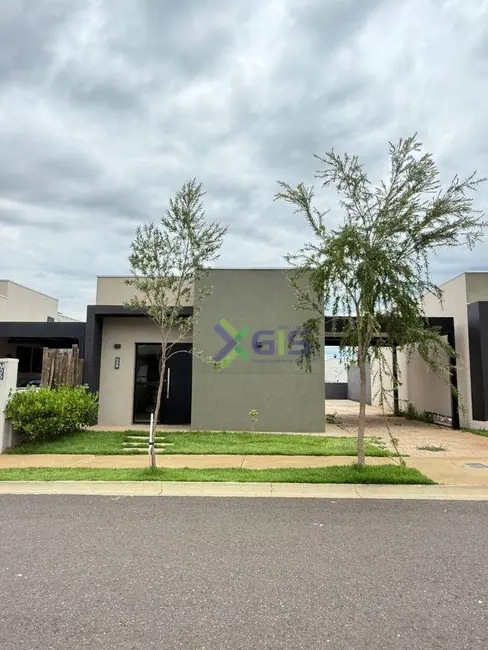 Foto 1 de Casa de Condomínio com 3 quartos para alugar, 120m2 em Sao Jose Do Rio Preto - SP