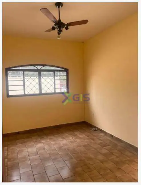 Foto 2 de Casa com 3 quartos para alugar, 150m2 em Vila Maceno, Sao Jose Do Rio Preto - SP