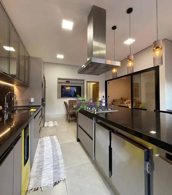 Foto 5 de Casa de Condomínio com 3 quartos à venda, 360m2 em Bady Bassitt - SP