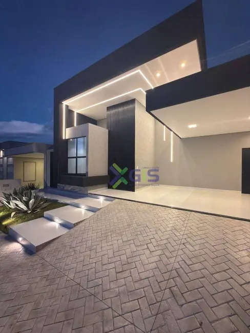 Foto 2 de Casa de Condomínio com 3 quartos à venda, 253m2 em Bady Bassitt - SP