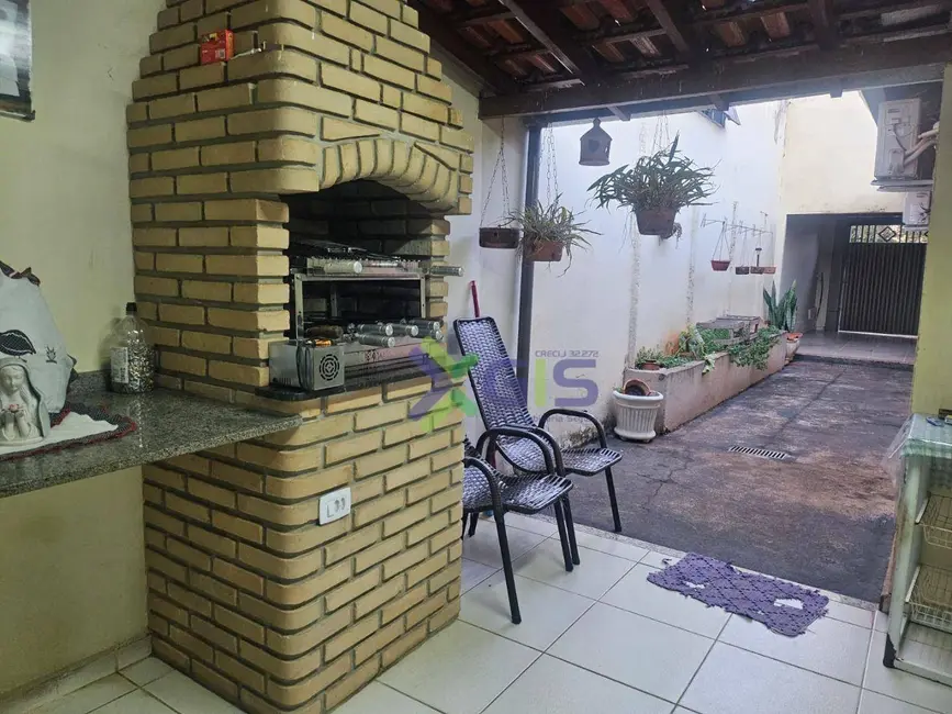 Foto 3 de Casa de Condomínio com 4 quartos à venda, 206m2 em Conjunto Habitacional CAIC, Sao Jose Do Rio Preto - SP