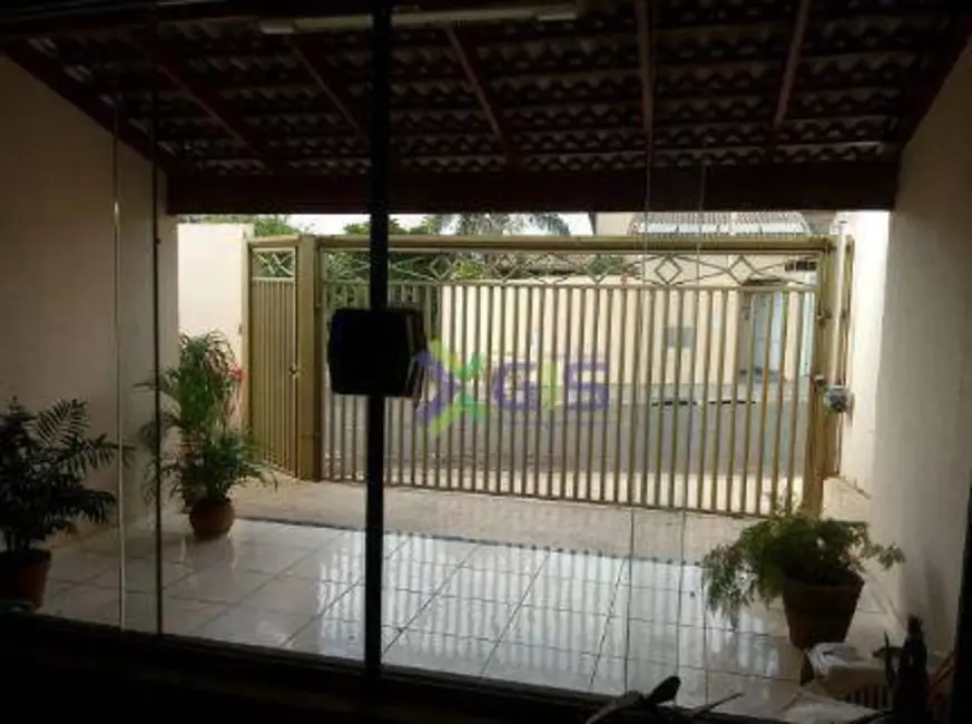 Foto 2 de Casa de Condomínio com 3 quartos para alugar, 200m2 em Parque Residencial Lauriano Tebar II, Sao Jose Do Rio Preto - SP