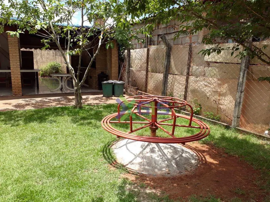 Foto 4 de Chácara com 2 quartos para alugar, 1000m2 em Chácaras de Recreio Felicidade (Zona Rural), Sao Jose Do Rio Preto - SP