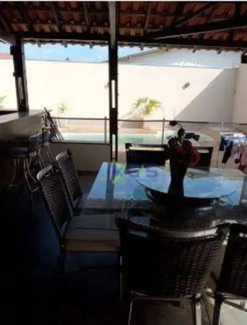 Foto 2 de Casa de Condomínio com 3 quartos para alugar, 360m2 em Jardim Estrela, Sao Jose Do Rio Preto - SP