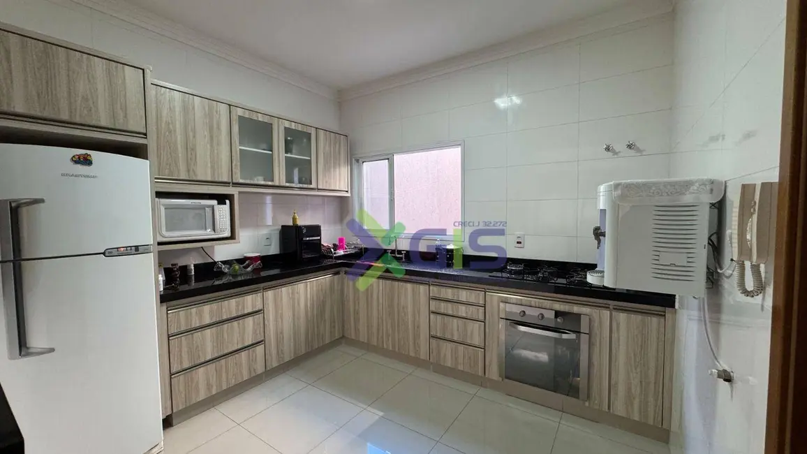 Foto 4 de Casa com 2 quartos à venda, 200m2 em Mirassol - SP