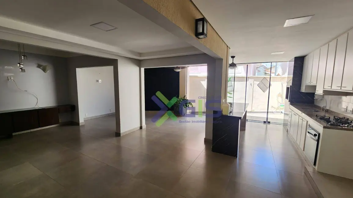 Foto 1 de Sobrado com 3 quartos para alugar, 200m2 em Jardim Tarraf II, Sao Jose Do Rio Preto - SP