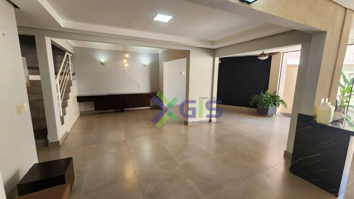 Foto 3 de Sobrado com 3 quartos para alugar, 200m2 em Jardim Tarraf II, Sao Jose Do Rio Preto - SP