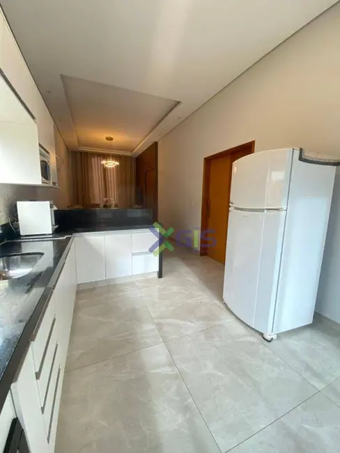 Foto 6 de Casa com 3 quartos à venda, 200m2 em Parque Residencial Nature I, Sao Jose Do Rio Preto - SP