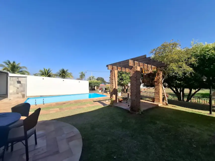 Foto 1 de Sítio / Rancho com 3 quartos à venda, 825m2 em Sales - SP