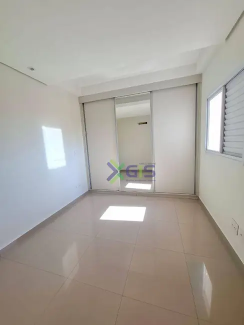Apartamento com 3 quartos para alugar, 92m2 em Vila Sinibaldi, Sao Jose Do Rio Preto - SP - imagem 4 Foto 4 de Apartamento com 3 quartos para alugar, 92m2 em Vila Sinibaldi, Sao Jose Do Rio Preto - SP