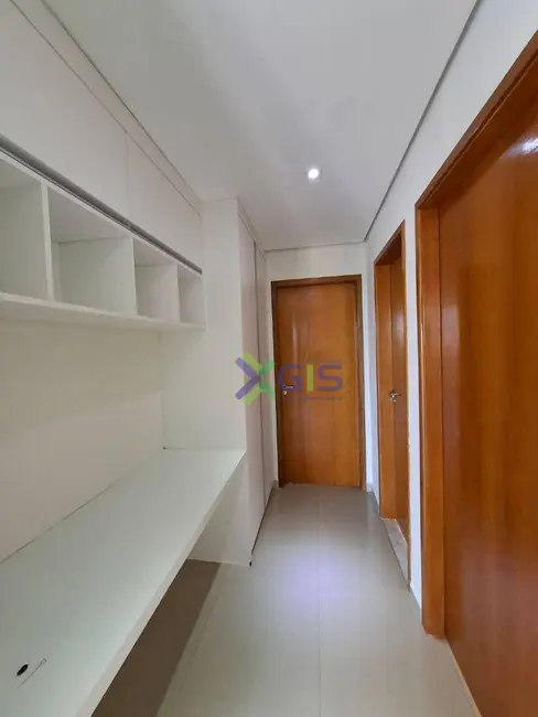 Apartamento com 3 quartos para alugar, 92m2 em Vila Sinibaldi, Sao Jose Do Rio Preto - SP - imagem 9 Foto 9 de Apartamento com 3 quartos para alugar, 92m2 em Vila Sinibaldi, Sao Jose Do Rio Preto - SP