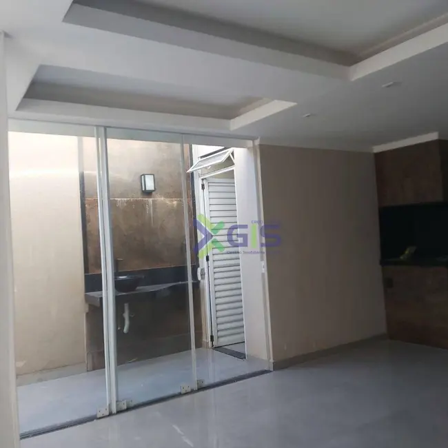 Foto 1 de Sobrado com 3 quartos à venda e para alugar, 200m2 em Jardim Yolanda, Sao Jose Do Rio Preto - SP